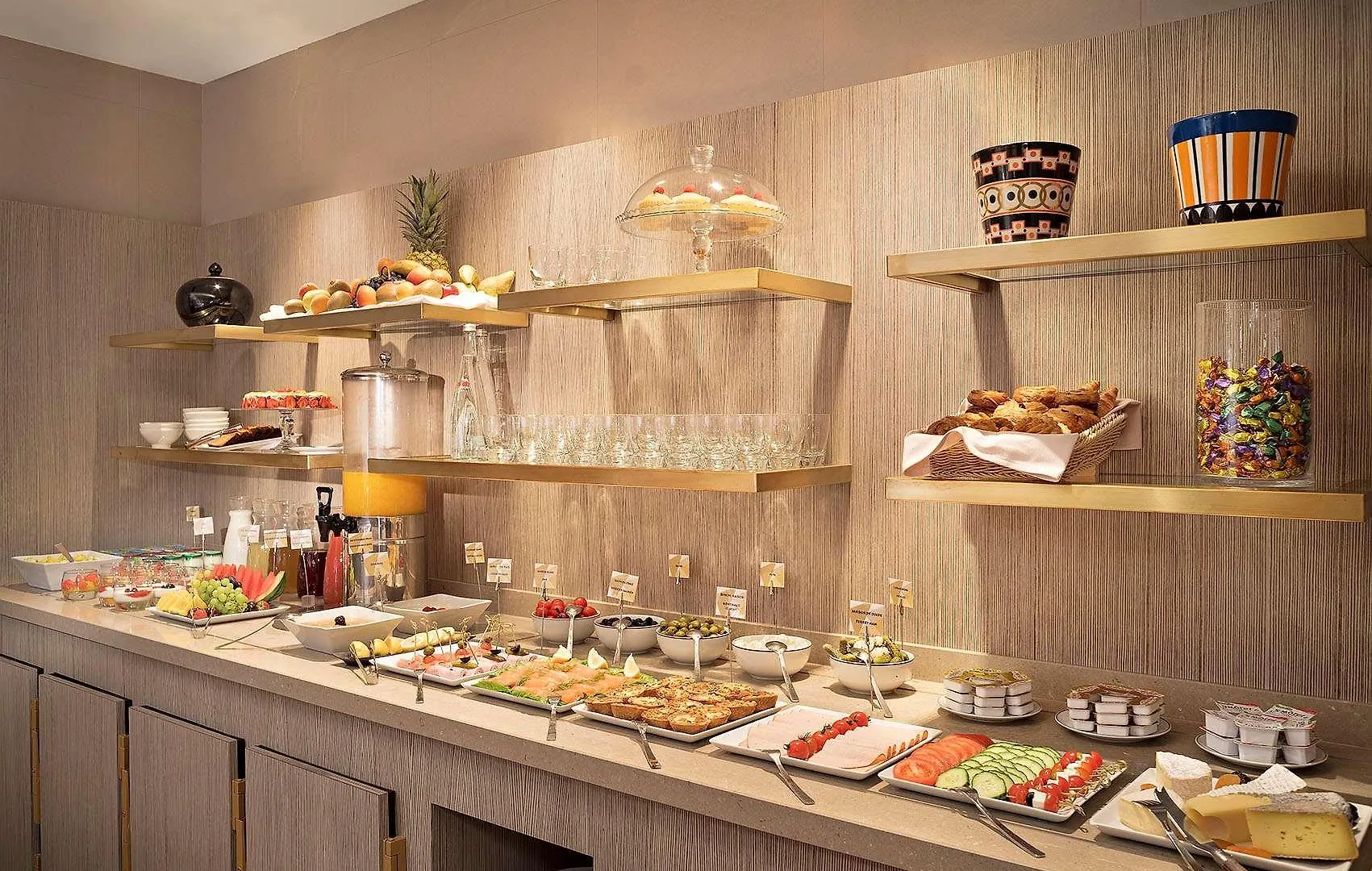 Rochester Champs Elysees Hotel 4*