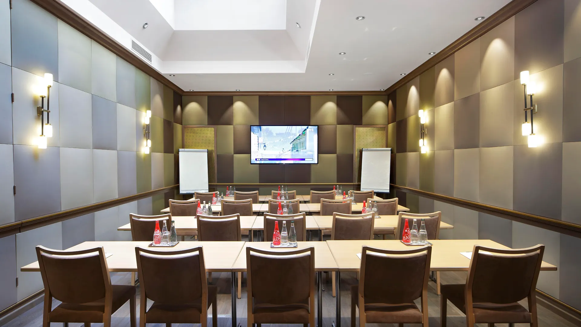 Rochester Champs Elysees מלון 4*