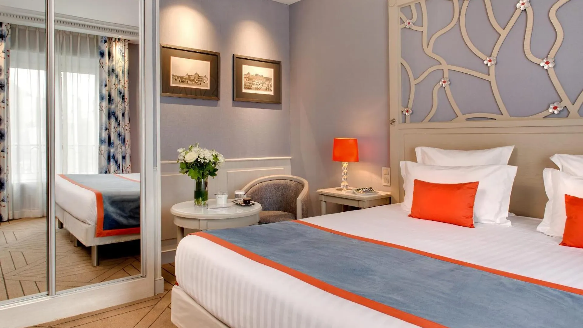 Hotel Rochester Champs Elysees 4*