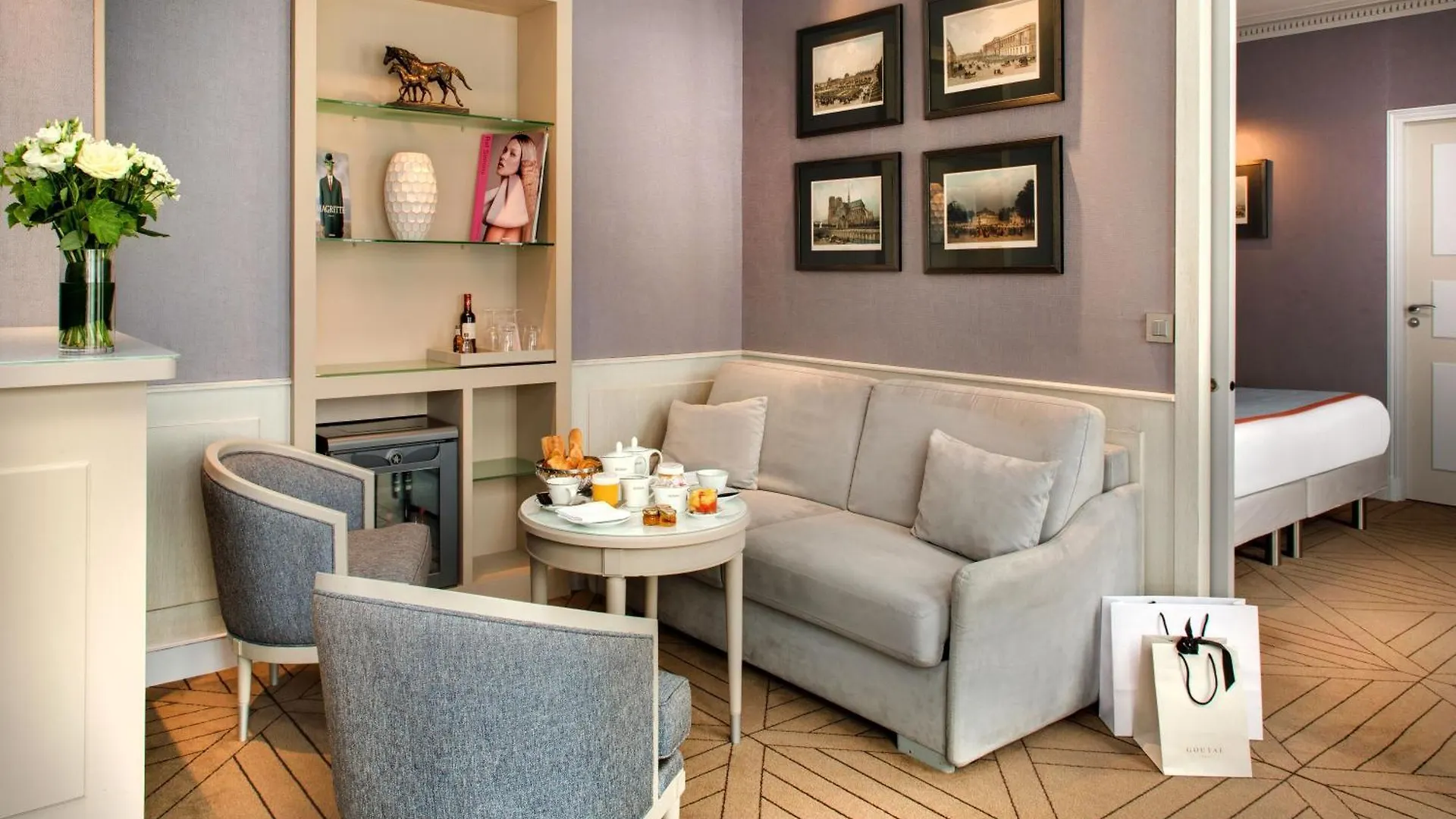 Hotel Rochester Champs Elysees Parijs