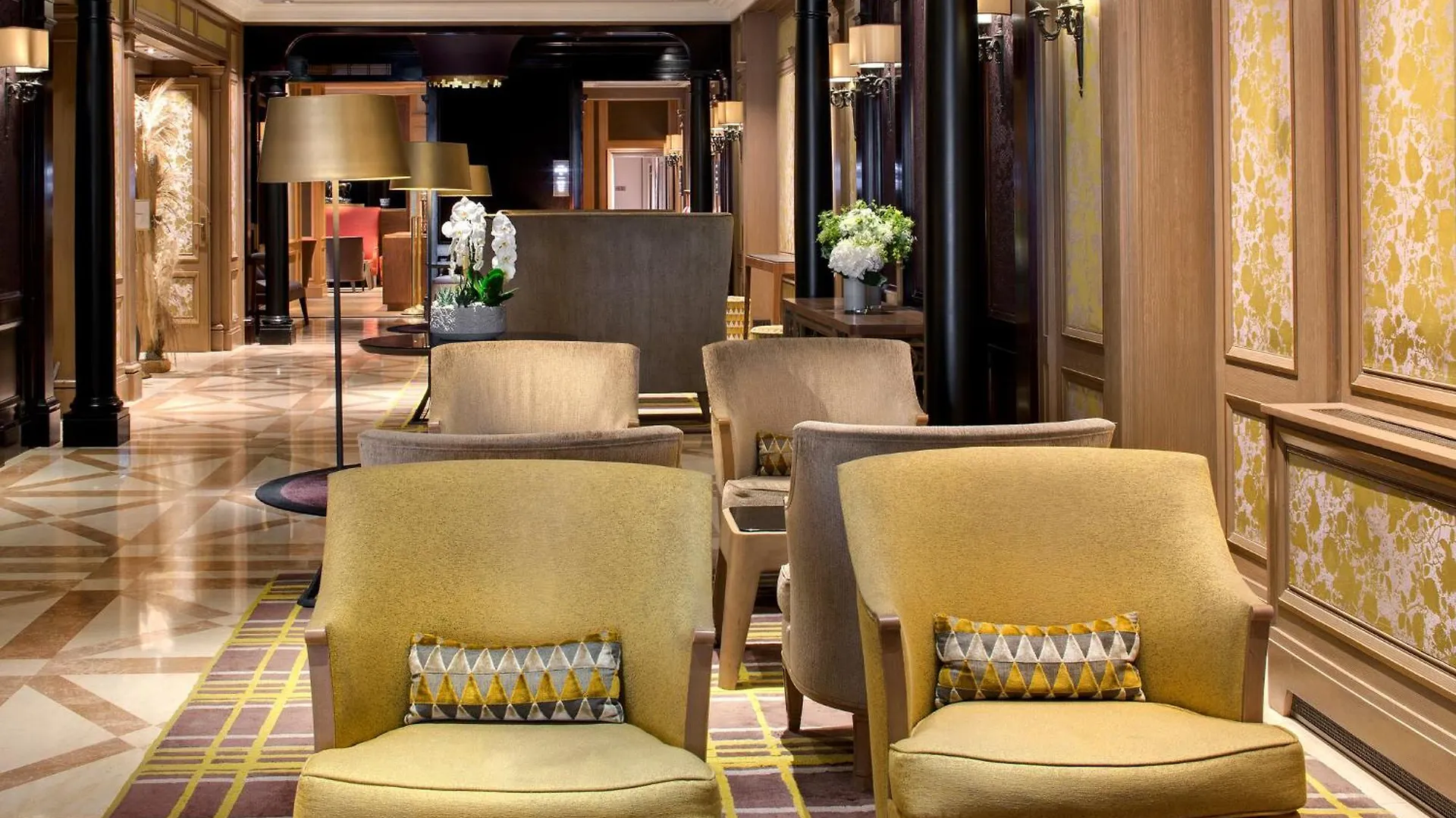 Hotel Rochester Champs Elysees